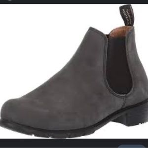 Women’s Grey Blundstone Boots new no box